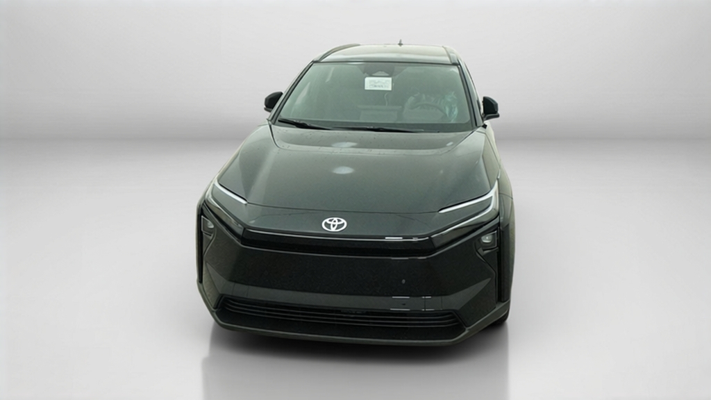 New 2026 Midnight Black Metallic Toyota XLE image 67