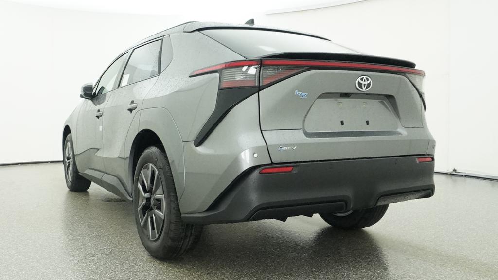 New 2026 Heavy Metal <sup>1</sup> Toyota  XLE image 4