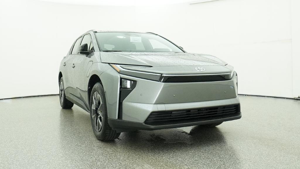 New 2026 Heavy Metal <sup>1</sup> Toyota  XLE image 2