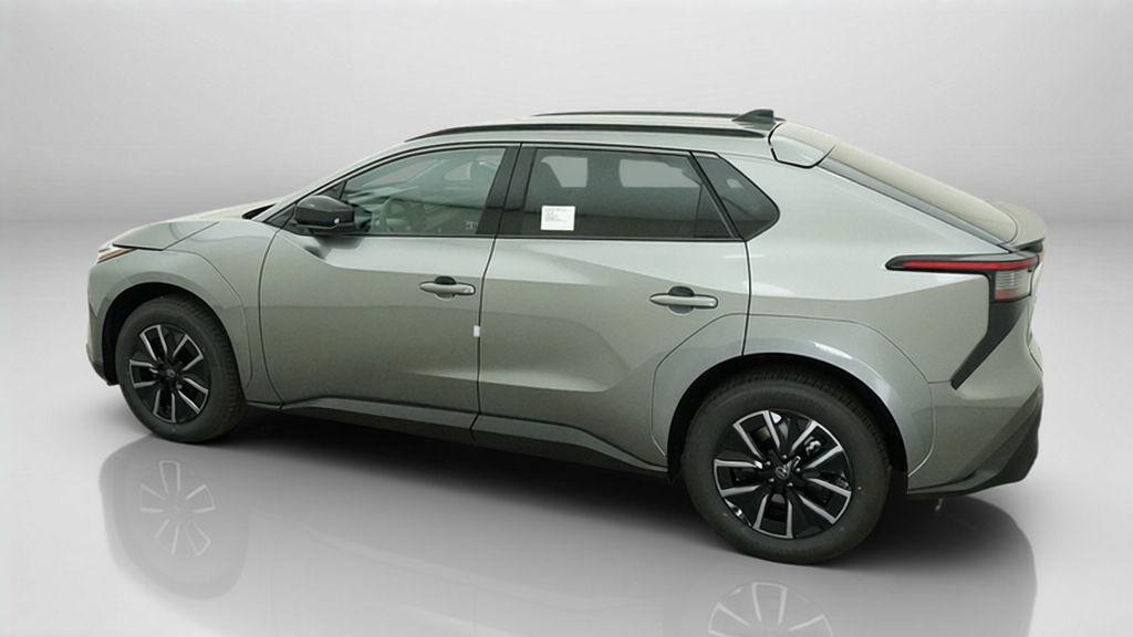 New 2026 Heavy Metal Toyota XLE image 48