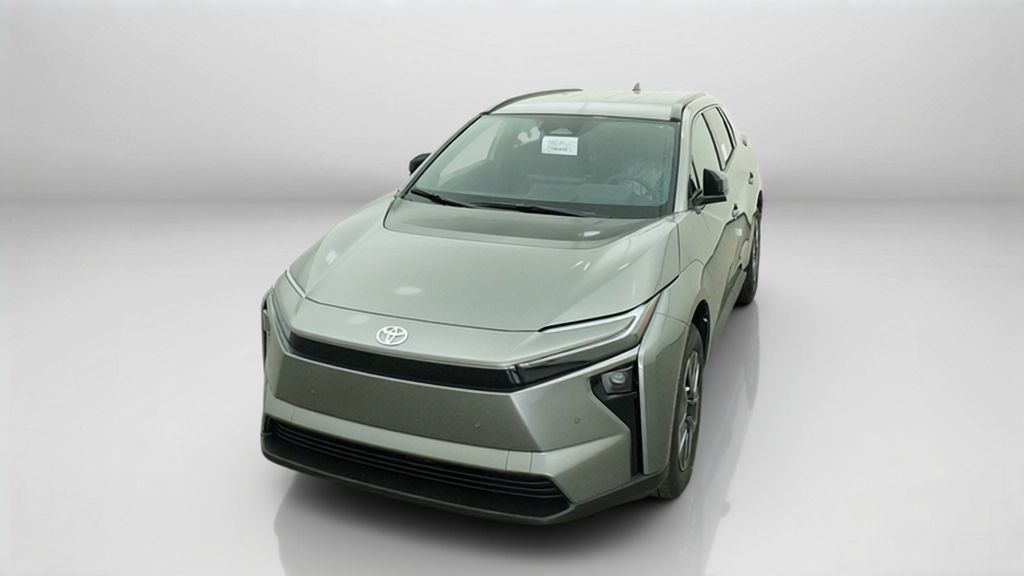 New 2026 Heavy Metal Toyota XLE image 43