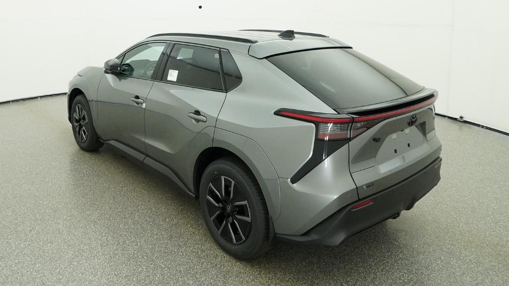 New 2026 Heavy Metal <sup>1</sup> Toyota  XLE image 6