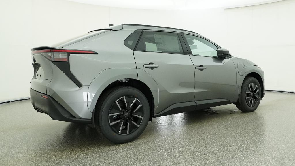 New 2026 Heavy Metal <sup>1</sup> Toyota  XLE image 22