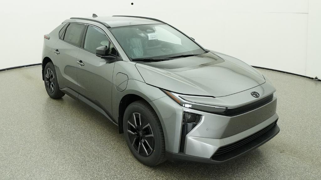 New 2026 Heavy Metal <sup>1</sup> Toyota  XLE image 2
