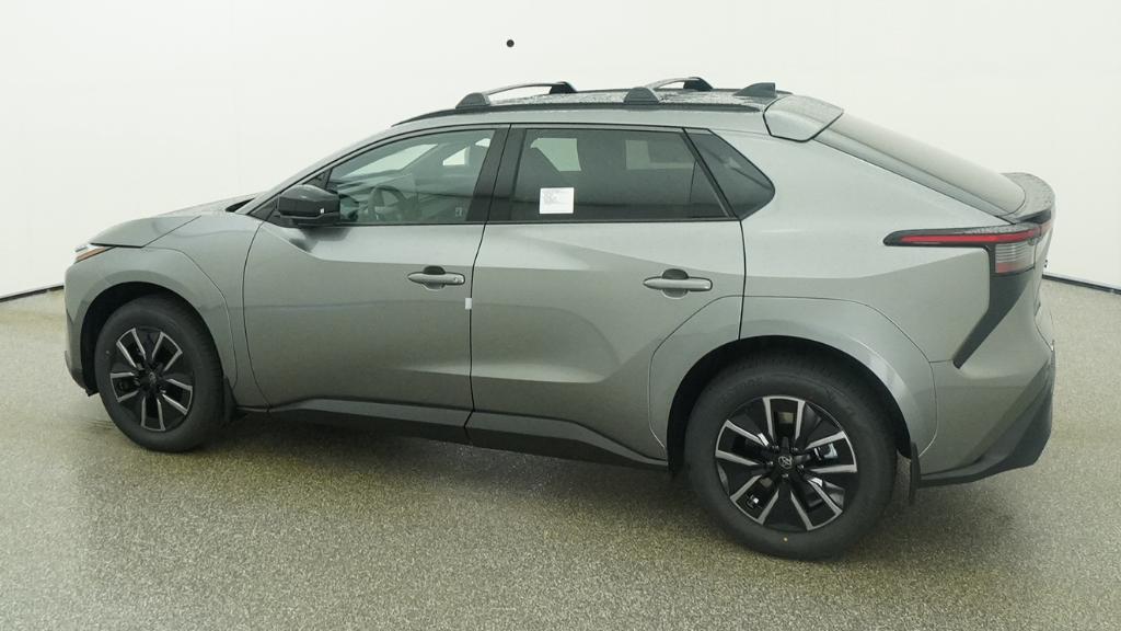 New 2026 Heavy Metal Toyota XLE image 33