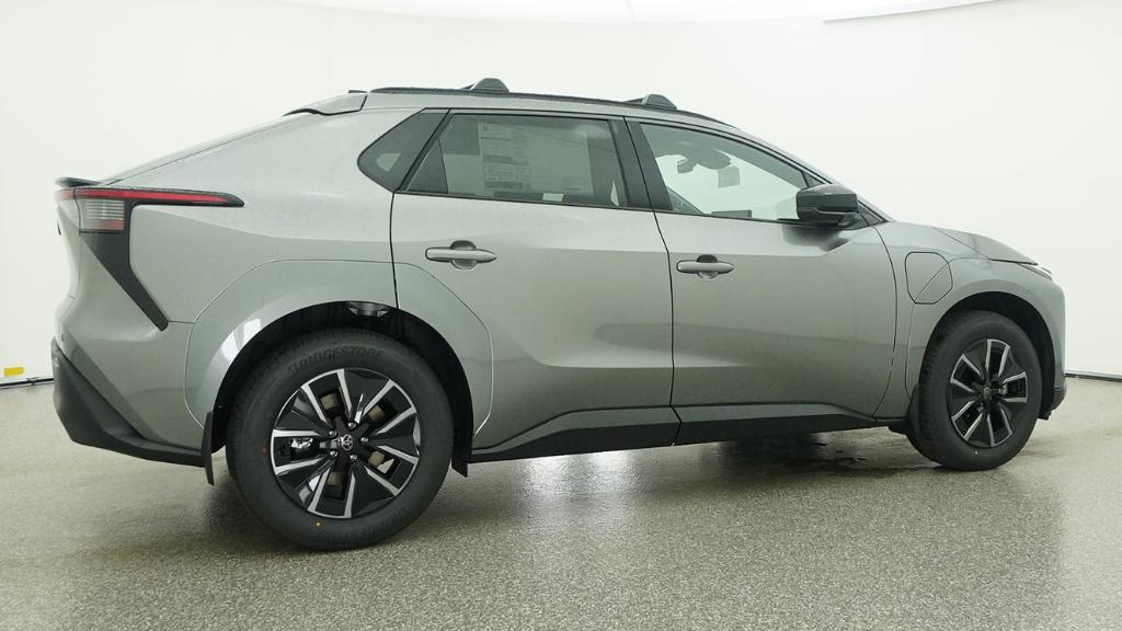 New 2026 Heavy Metal Toyota XLE image 38
