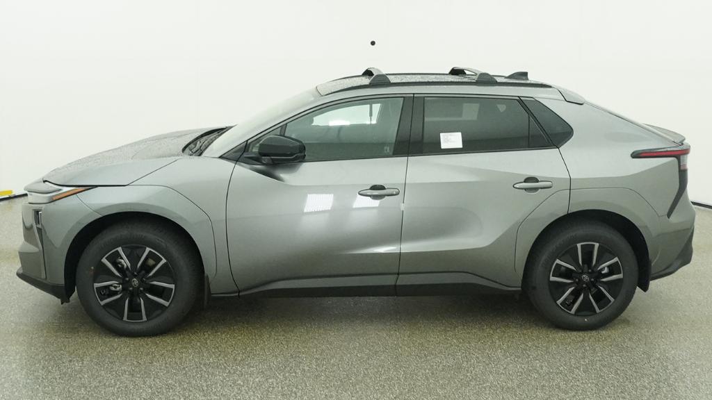 New 2026 Heavy Metal Toyota XLE image 26
