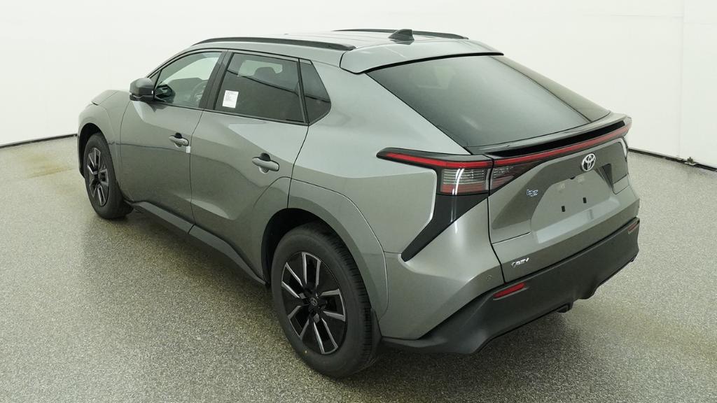 New 2026 Heavy Metal <sup>1</sup> Toyota  XLE image 12