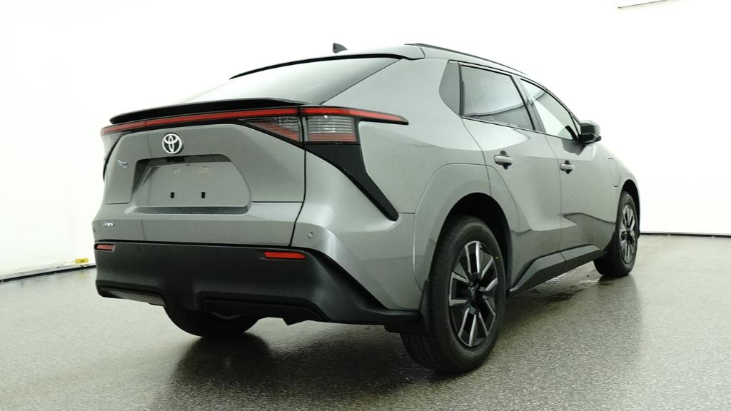 New 2026 Heavy Metal <sup>1</sup> Toyota  XLE image 21