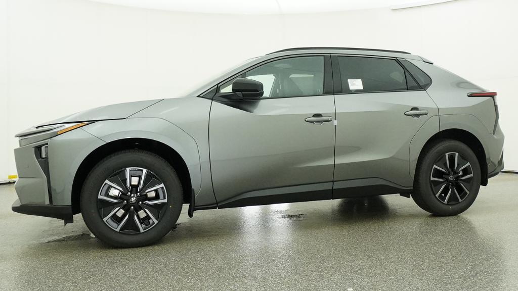 New 2026 Heavy Metal <sup>1</sup> Toyota  XLE image 9