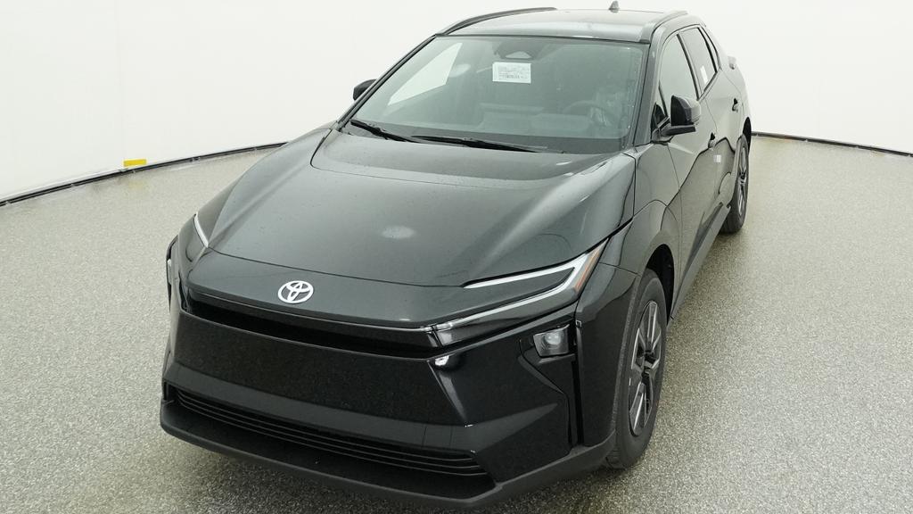 New 2026 Midnight Black Metallic Toyota XLE image 65