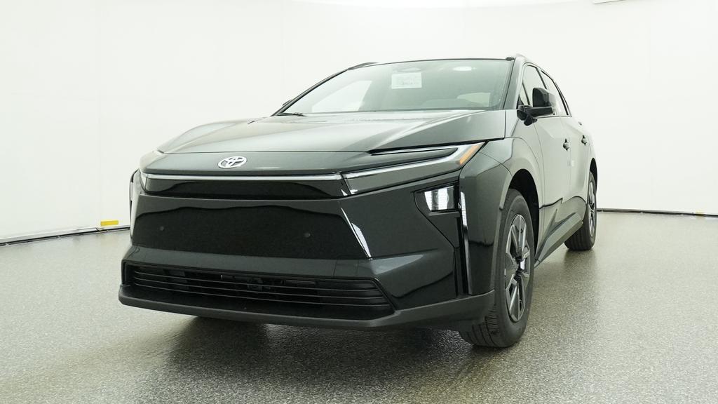 New 2026 Midnight Black Metallic Toyota XLE image 64