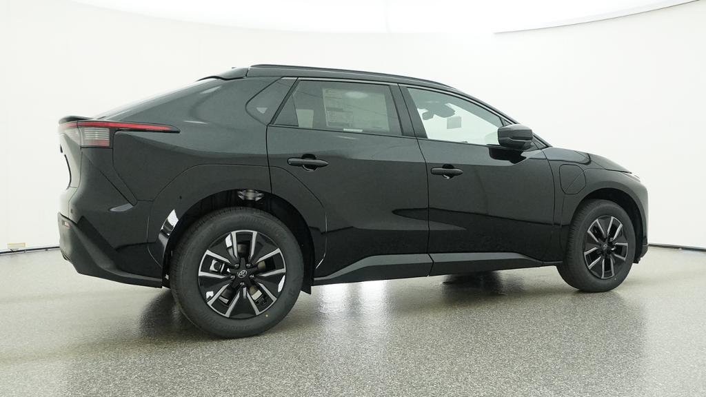 New 2026 Midnight Black Metallic Toyota XLE image 60