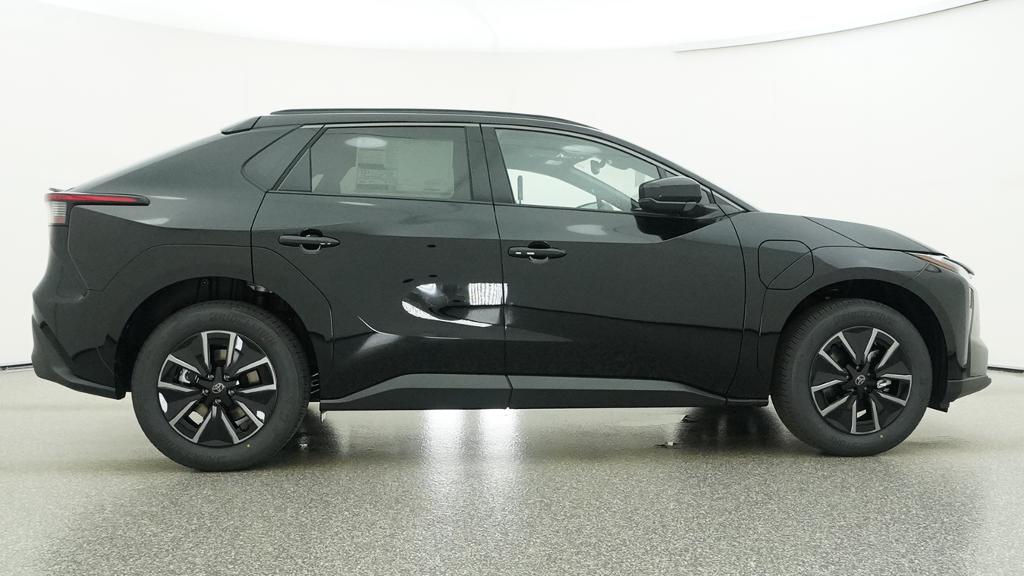 New 2026 Midnight Black Metallic Toyota XLE image 58