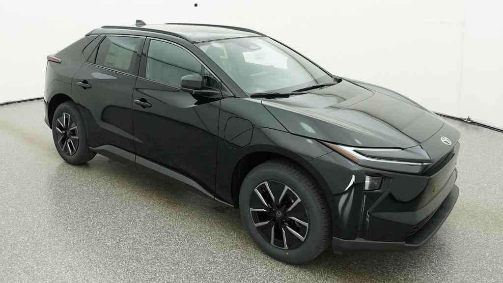 New 2026 Midnight Black Metallic Toyota XLE image 55