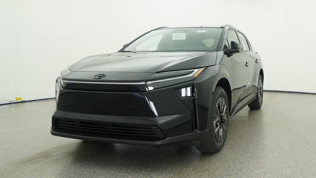 New 2026 Midnight Black Metallic Toyota XLE image 39