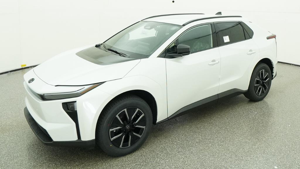New Wind Chill Pearl [extra cost color] 2026 Toyota bZ XLE Plus