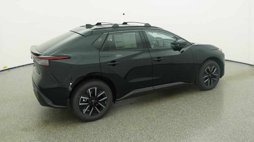 New 2026 Midnight Black Metallic Toyota  XLE image 37