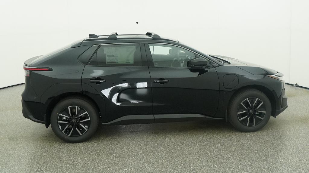 New 2026 Midnight Black Metallic Toyota  XLE image 42