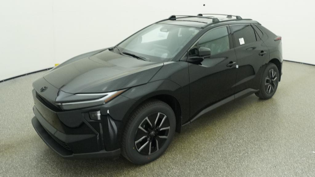 New 2026 Midnight Black Metallic Toyota  XLE image 22