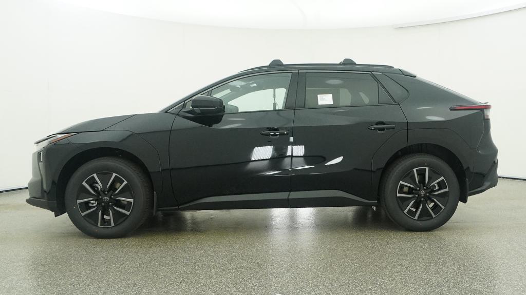 New 2026 Midnight Black Metallic Toyota  XLE image 30