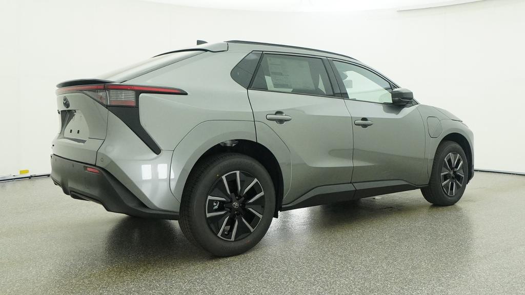 New 2026 Heavy Metal Toyota XLE image 37
