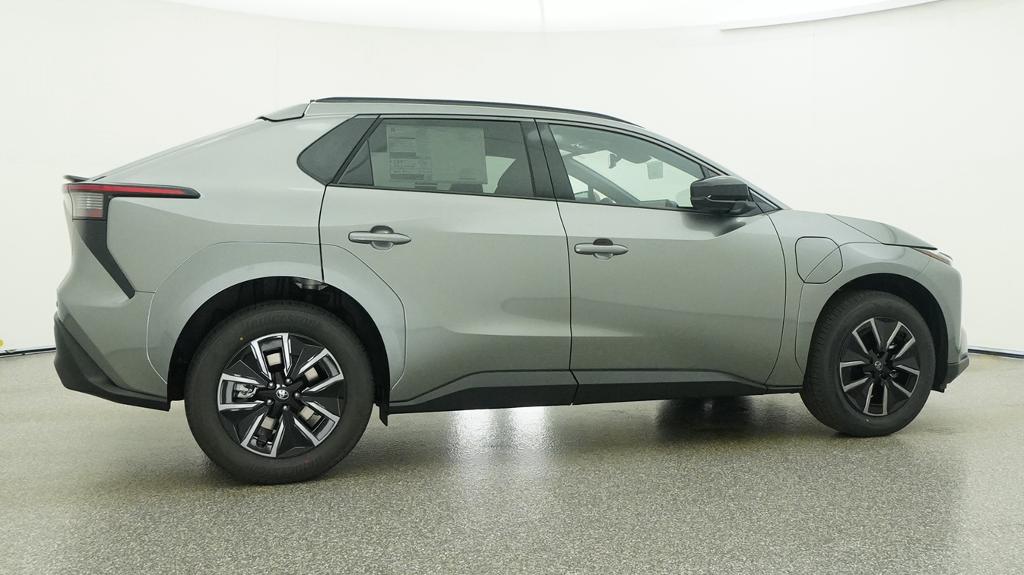 New 2026 Heavy Metal Toyota XLE image 35
