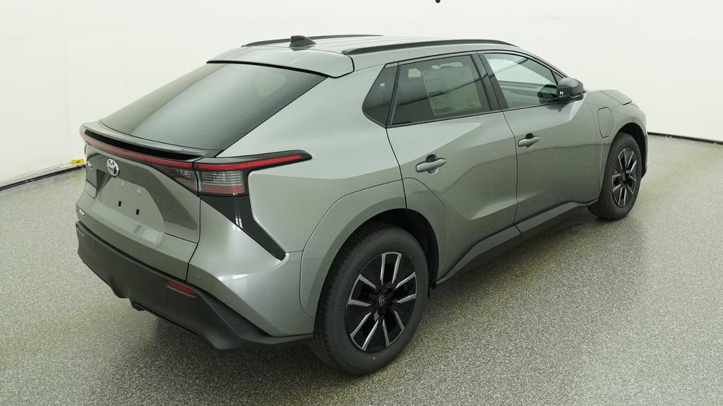 New 2026 Heavy Metal <sup>1</sup> Toyota  XLE image 37