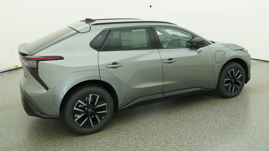 New 2026 Heavy Metal <sup>1</sup> Toyota  XLE image 35