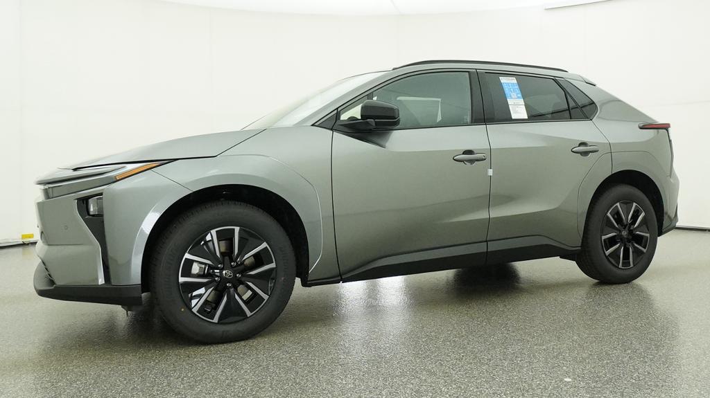 New 2026 Heavy Metal <sup>1</sup> Toyota  XLE image 23