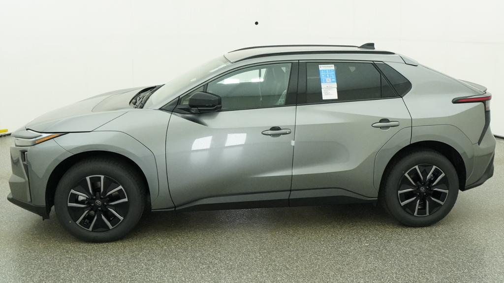 New 2026 Heavy Metal <sup>1</sup> Toyota  XLE image 22