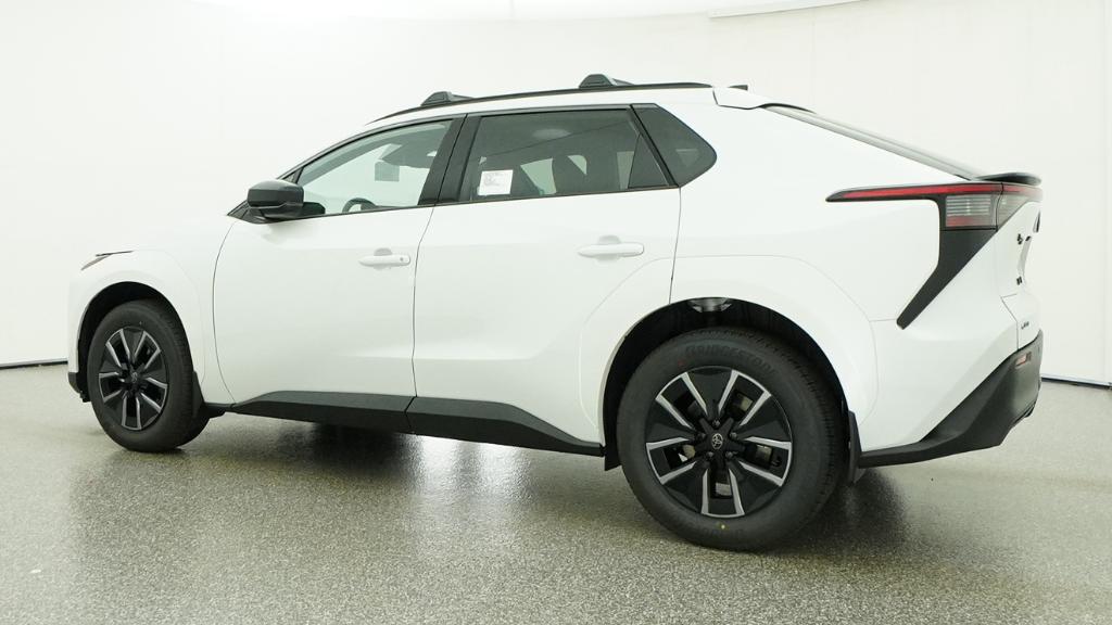 New Wind Chill Pearl [extra cost color] 2026 Toyota bZ XLE for