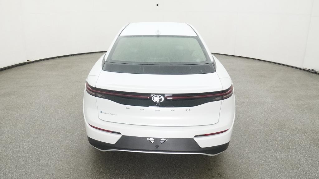 2026 Toyota Crown XLE - Photo 30