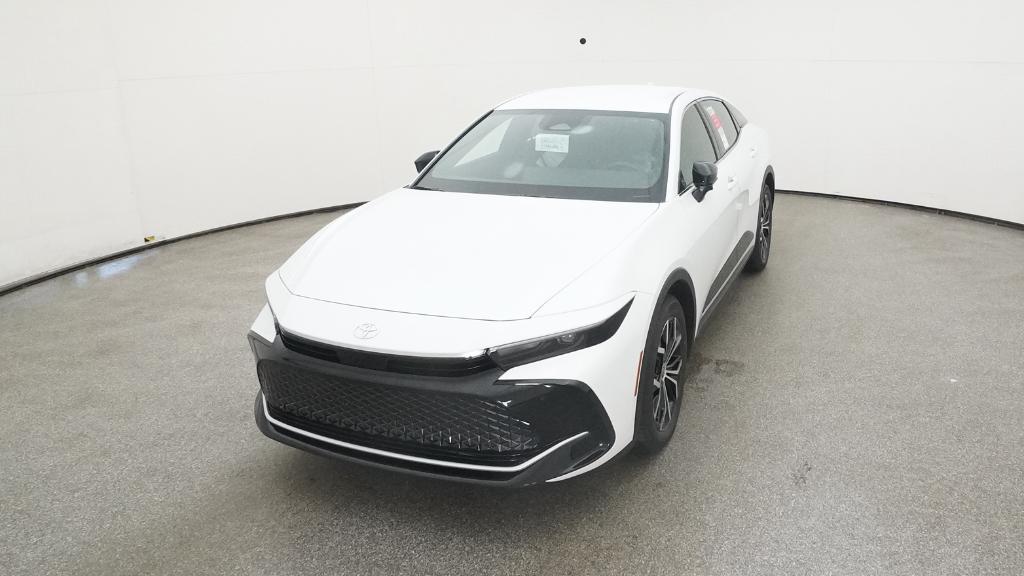 2026 Toyota Crown XLE - Photo 33