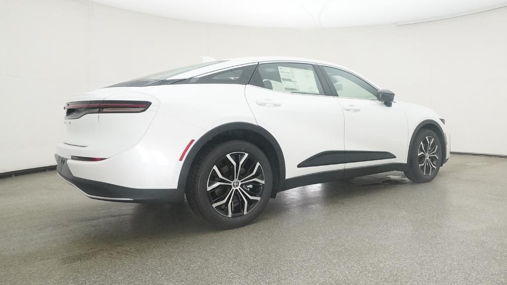 2026 Toyota Crown XLE - Photo 44