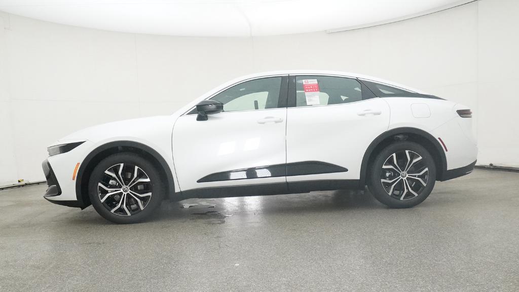 2026 Toyota Crown XLE - Photo 49