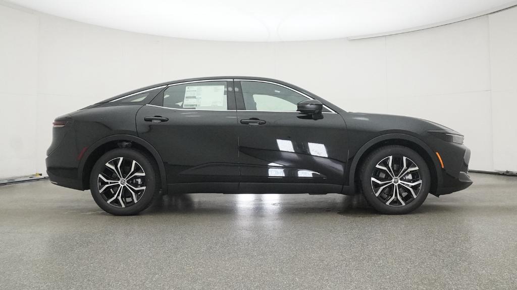 2026 Toyota Crown XLE photo 24