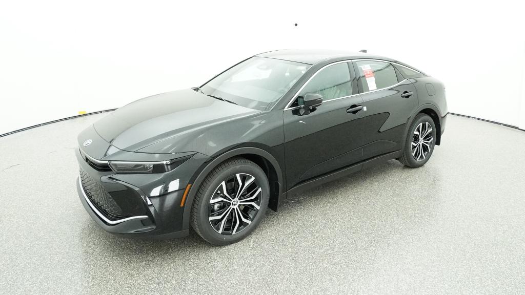 2026 Toyota Crown XLE's photo