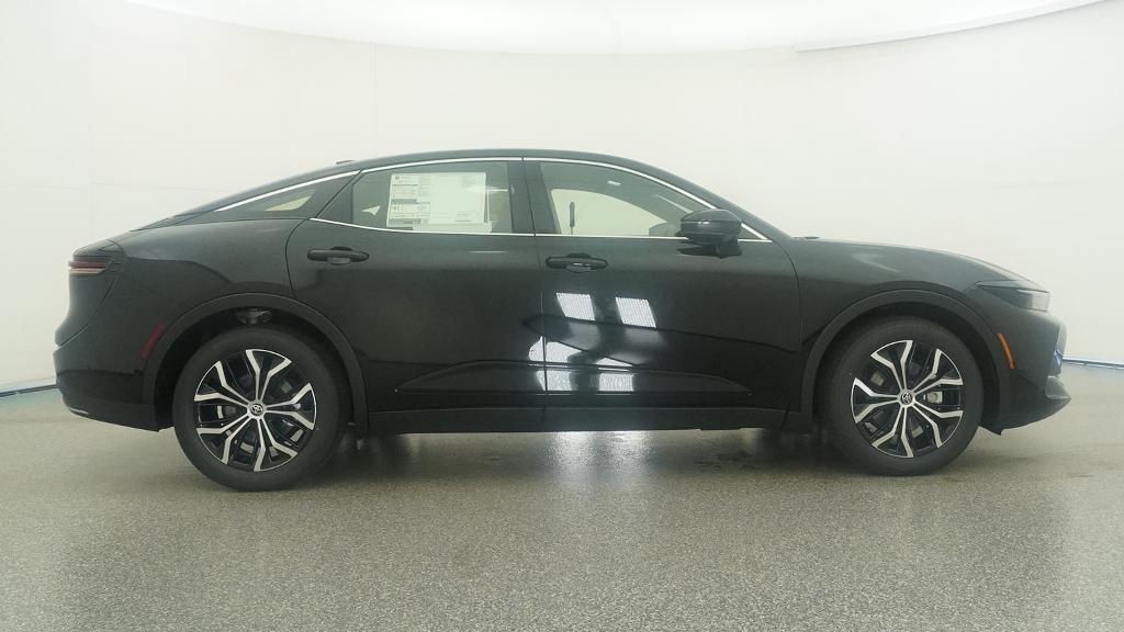 New 2026 Black Toyota XLE image 33