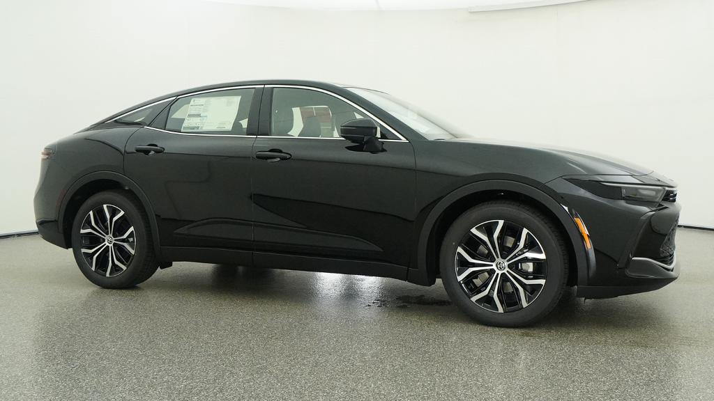 New 2026 Black Toyota XLE image 31