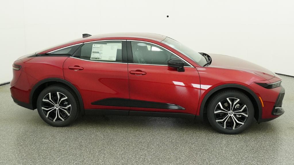 New 2026 Finish Line Red <sup>1</sup> Toyota  XLE image 4