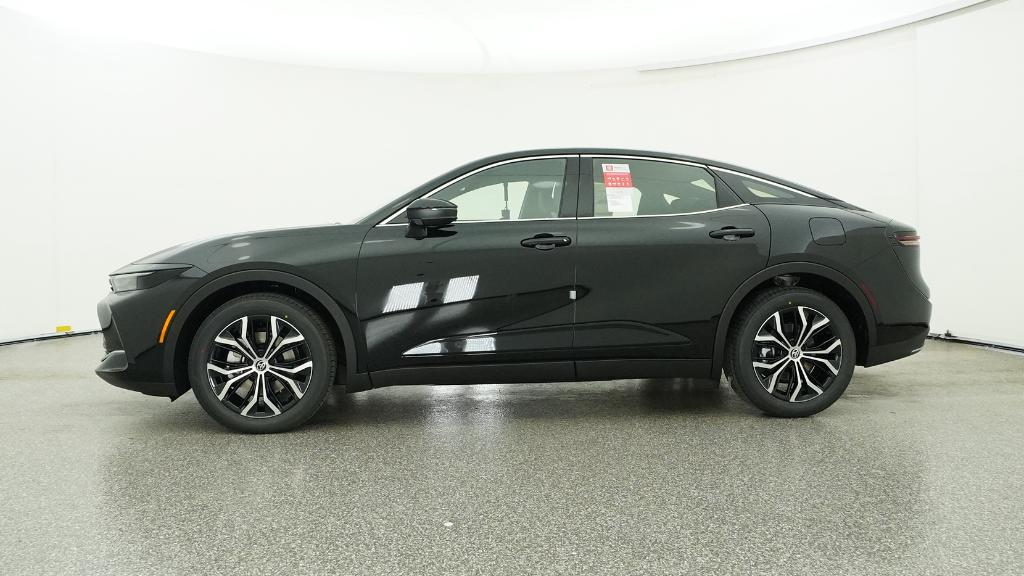 2026 Toyota Crown XLE - Photo 8