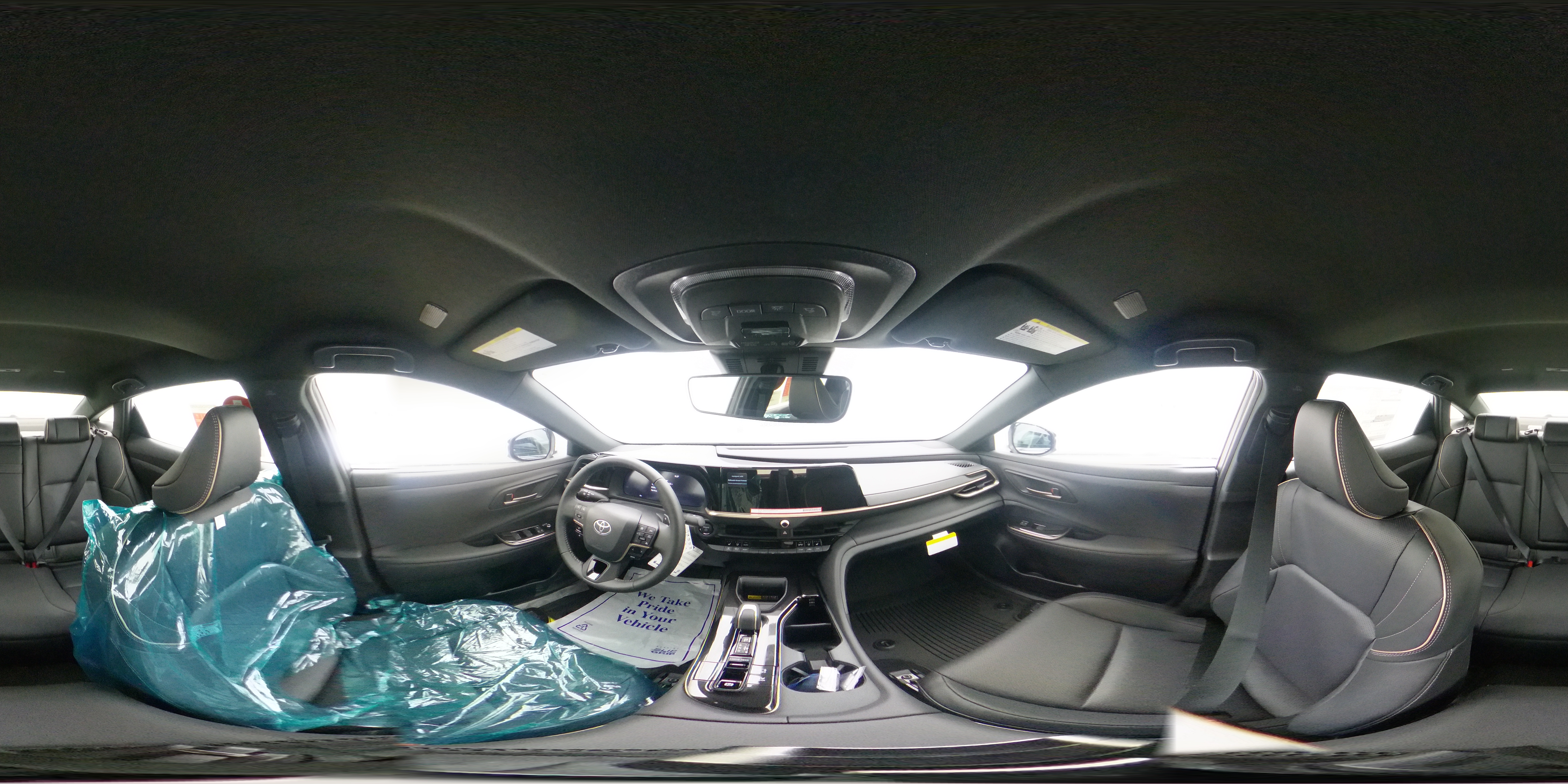 New 2027 Oxygen White Toyota XLE 360 Panorama 1
