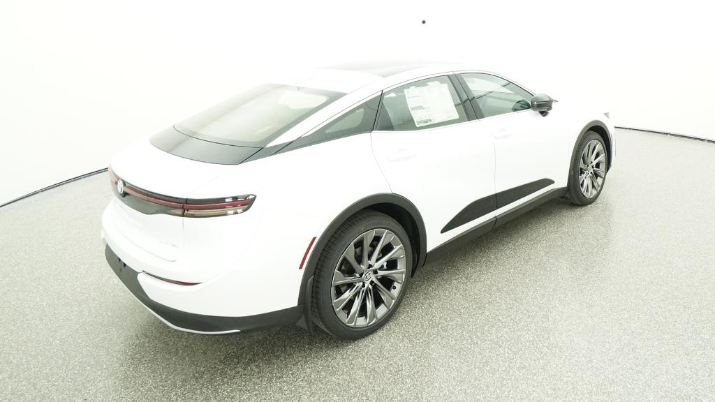 2026 Toyota Crown Limited photo 3