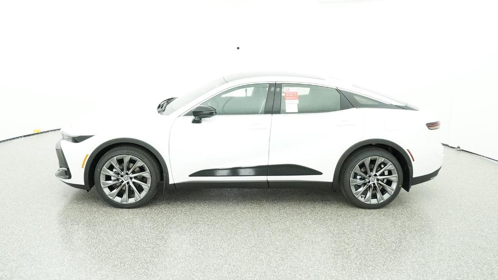 2026 Toyota Crown Limited photo 2