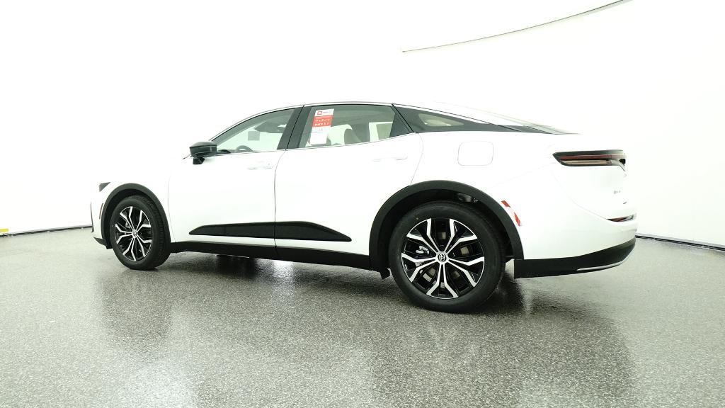 2026 Toyota Crown Limited photo 3