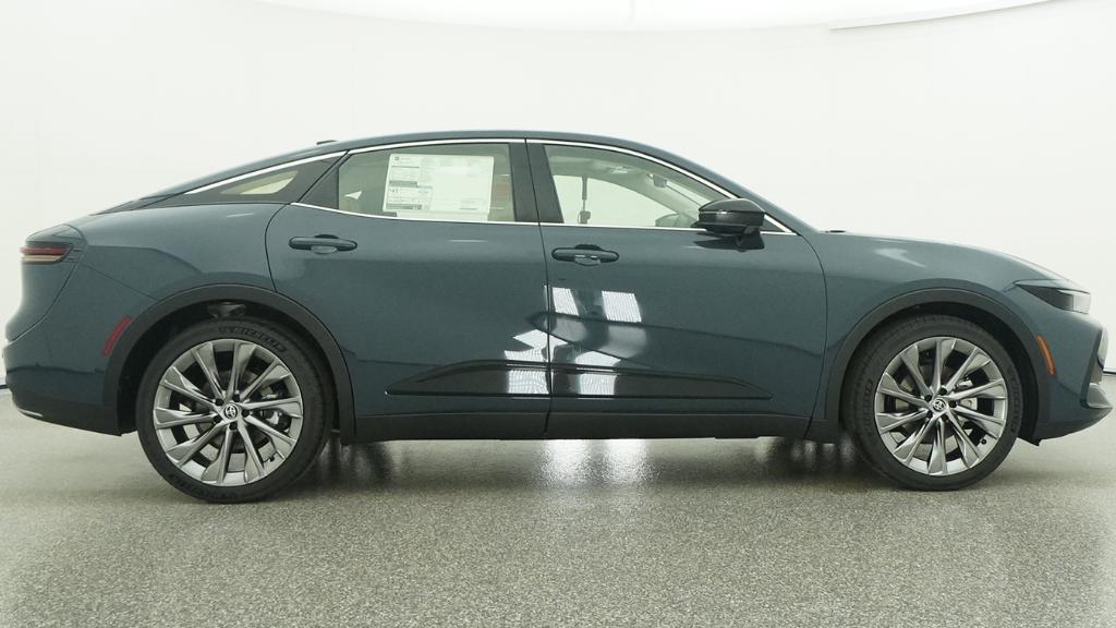 New 2026 Toyota Crown 4D Sedan