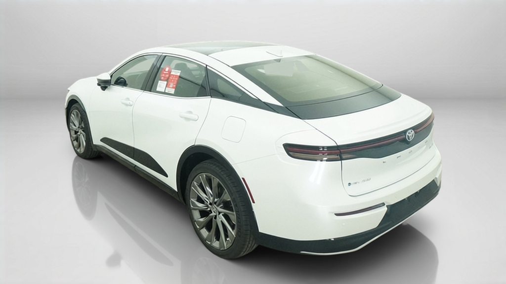 New 2027 Oxygen White <sup>1</sup> Toyota  Limited image 46