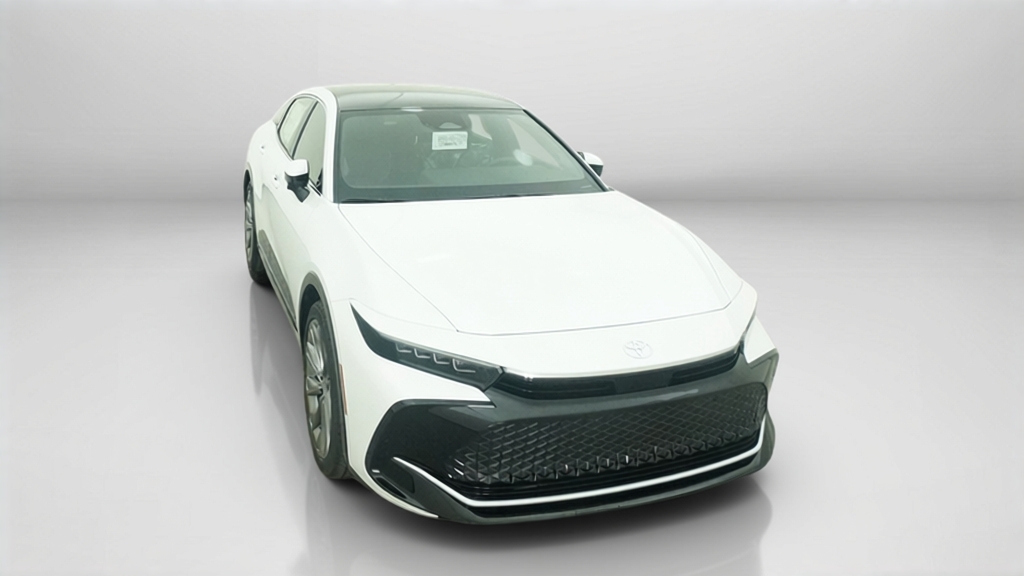 New 2027 Oxygen White <sup>1</sup> Toyota  Limited image 36