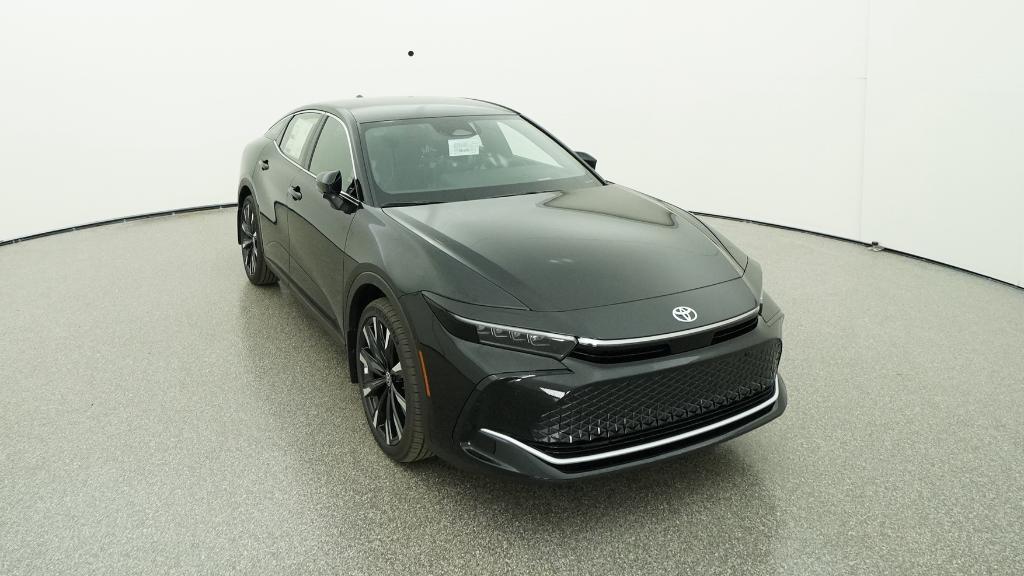 2026 Toyota Crown Platinum photo 2